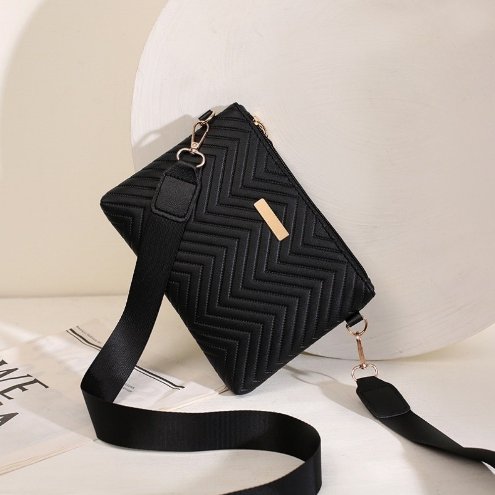 Tas Selempang Rantai Minimalis - Chain Crossbody Quilted ulasan dan harga