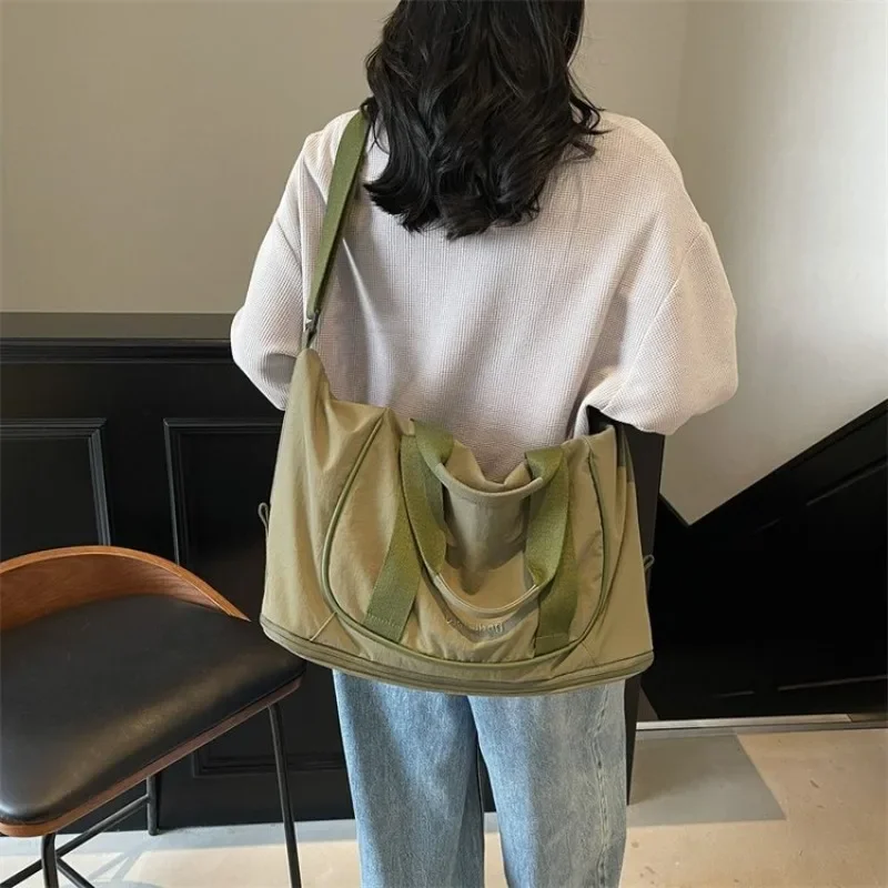Tas Popok Kulit Klasik dan Tre - Luxury Bags Paris ulasan dan harga
